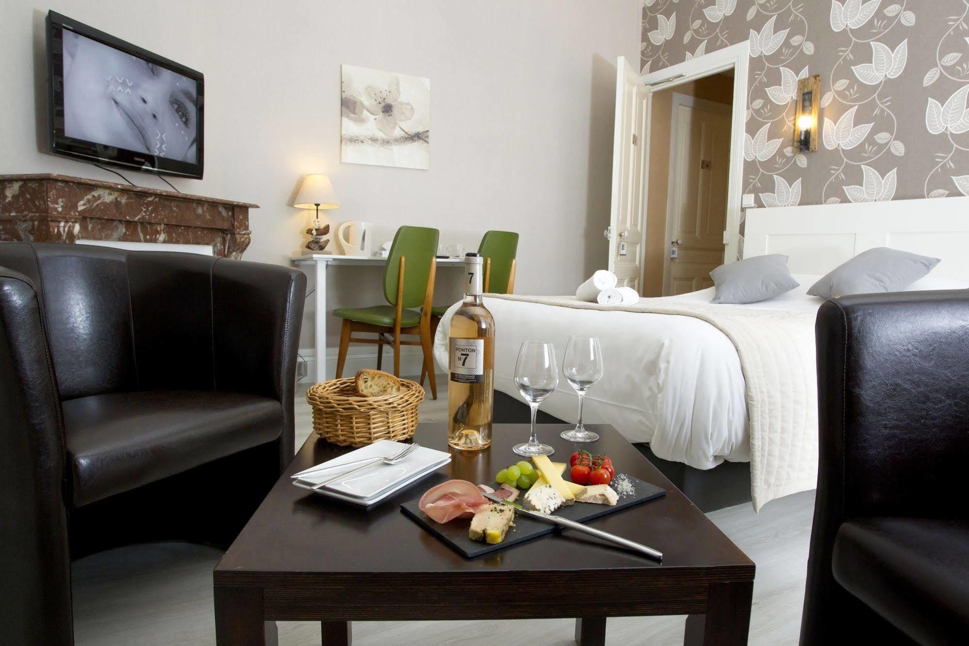 Logis Hotel & Restaurant De La Basilique Albert Dış mekan fotoğraf